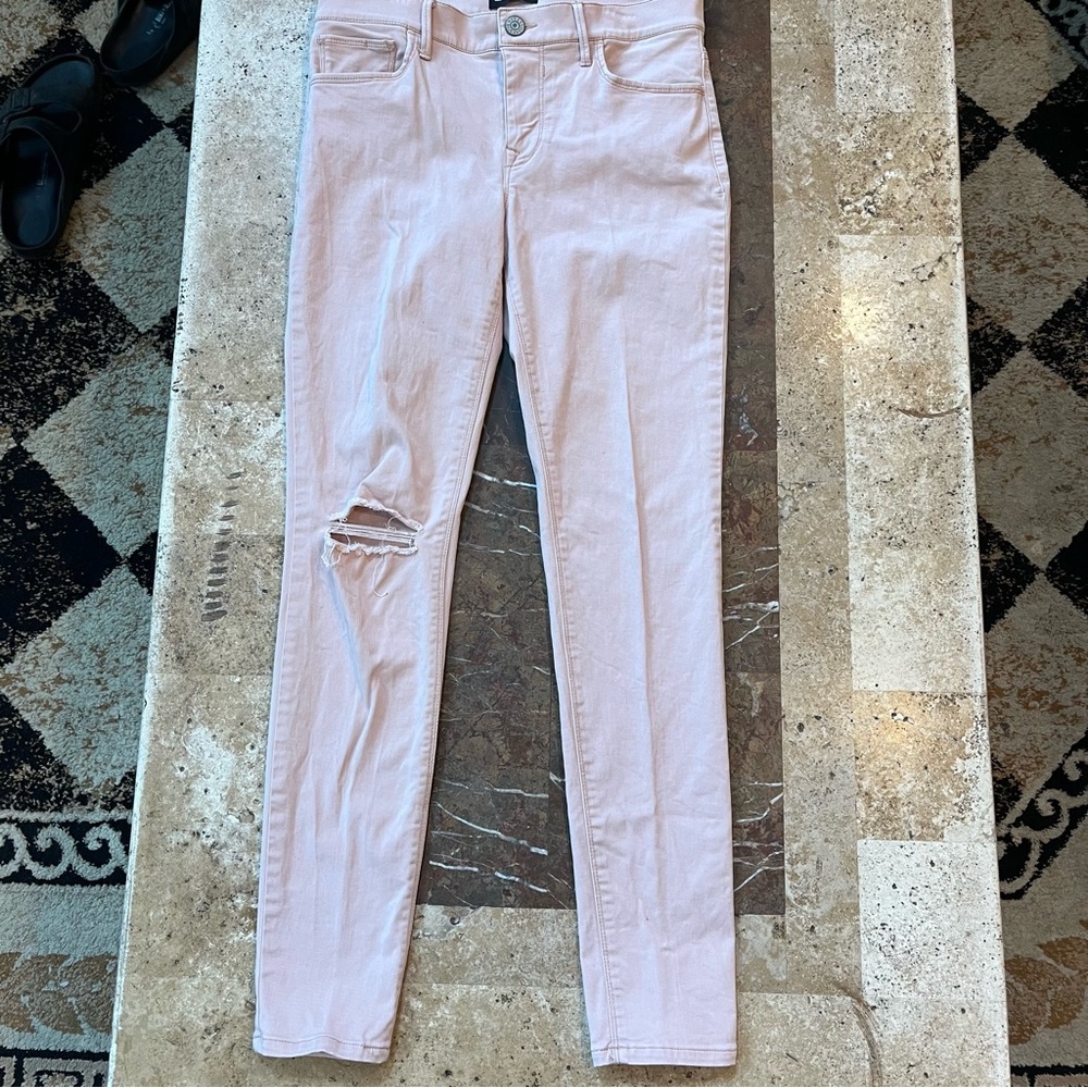 Women’s EXPRESS SZ 6 BLUSH PINK MID-RISE STRETCH LEGGINGS WITH DISTRESSING